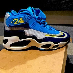 Nike AIR Griffey Max 1 — Vintage Sz 11.5 Plat Navy